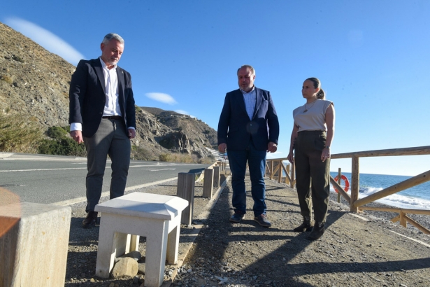 Imagen de la visita al Castillo de Baños (DIPGRA)