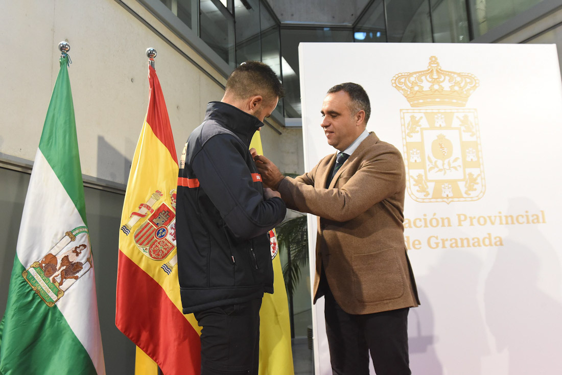 Reconocimiento a los bomberos (DIPGRA)
