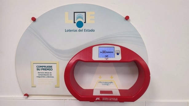Administración de Loterías número 27, en Oviedo. Sorteo de la BonoLoto, Primitiva, El Gordo (EUROPA PRESS)