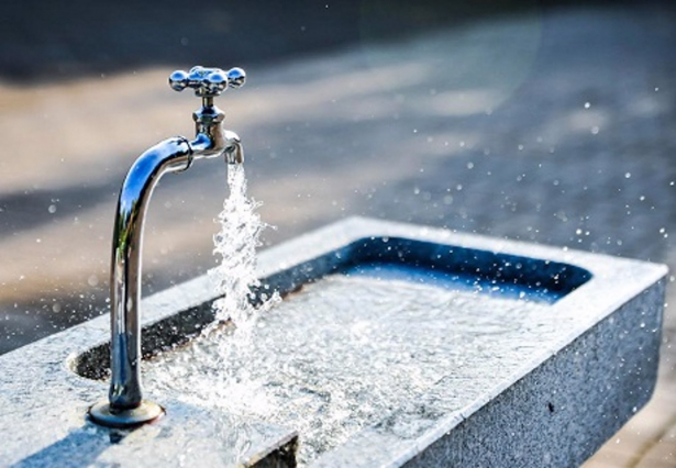 Grifo de agua, en imagen de archivo (REMITIDA POR UGT) Grifo de agua, en imagen de archivo (REMITIDA POR UGT)