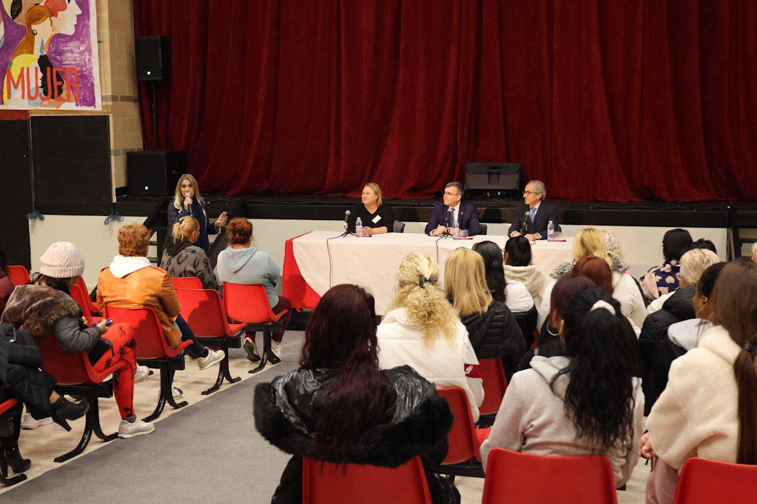 Inauguración del taller (SUBDELEGACIÓN)