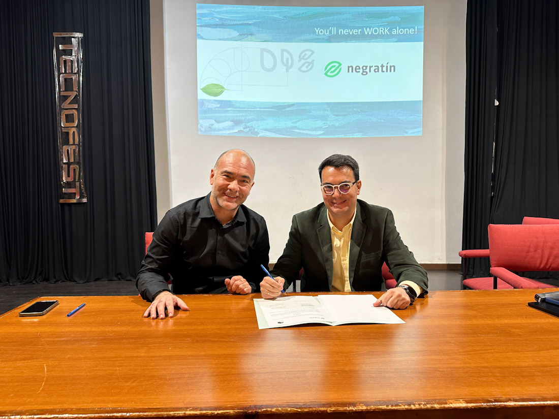 Firma del convenio (GRUPO NEGRATIN)