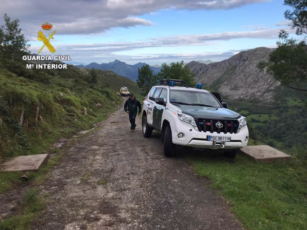 Rescate por la Guardia Civil, en imagen de archivo (GUARDIA CIVIL)