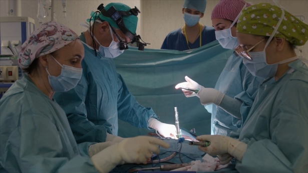 Tecnología 3D aplicada a cirugía de columna (HUSC)