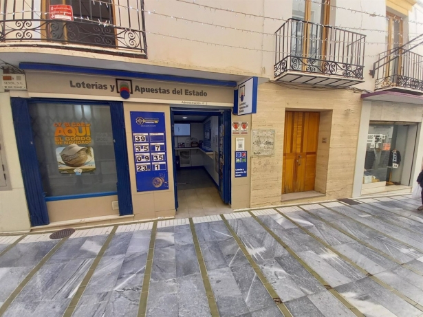 La Administración número 2 de Baza (LOTERÍAS Y APUESTAS DEL ESTADO/ARCHIVO) La Administración número 2 de Baza (LOTERÍAS Y APUESTAS DEL ESTADO/ARCHIVO)