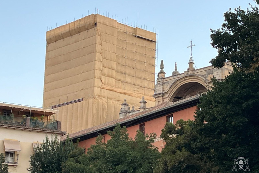 Torre de la catedral de Granada 