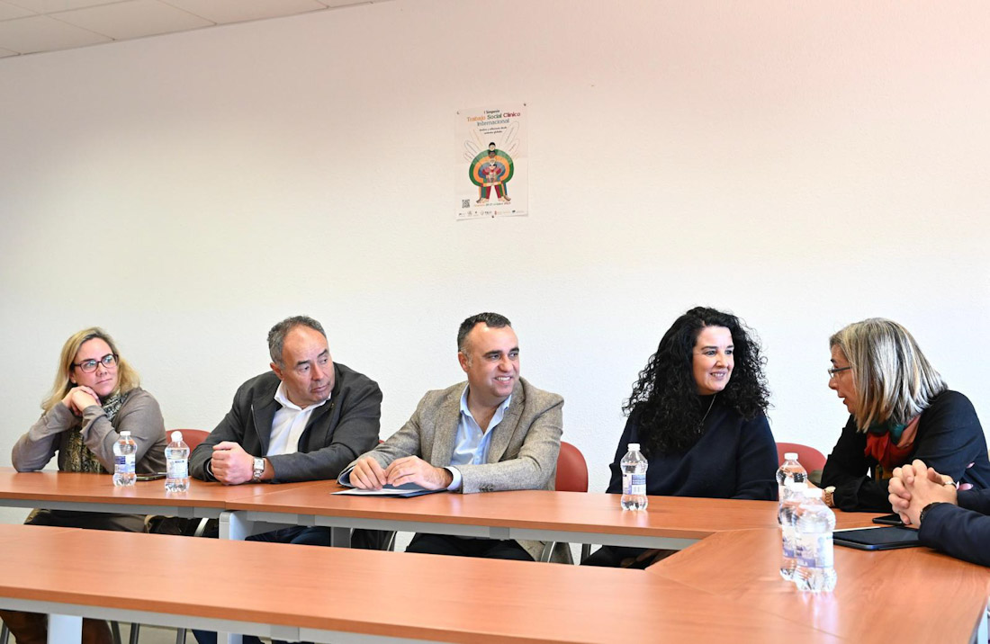 Visita a los servicios sociales comunitarios de Huétor Vega (DIPGRA)