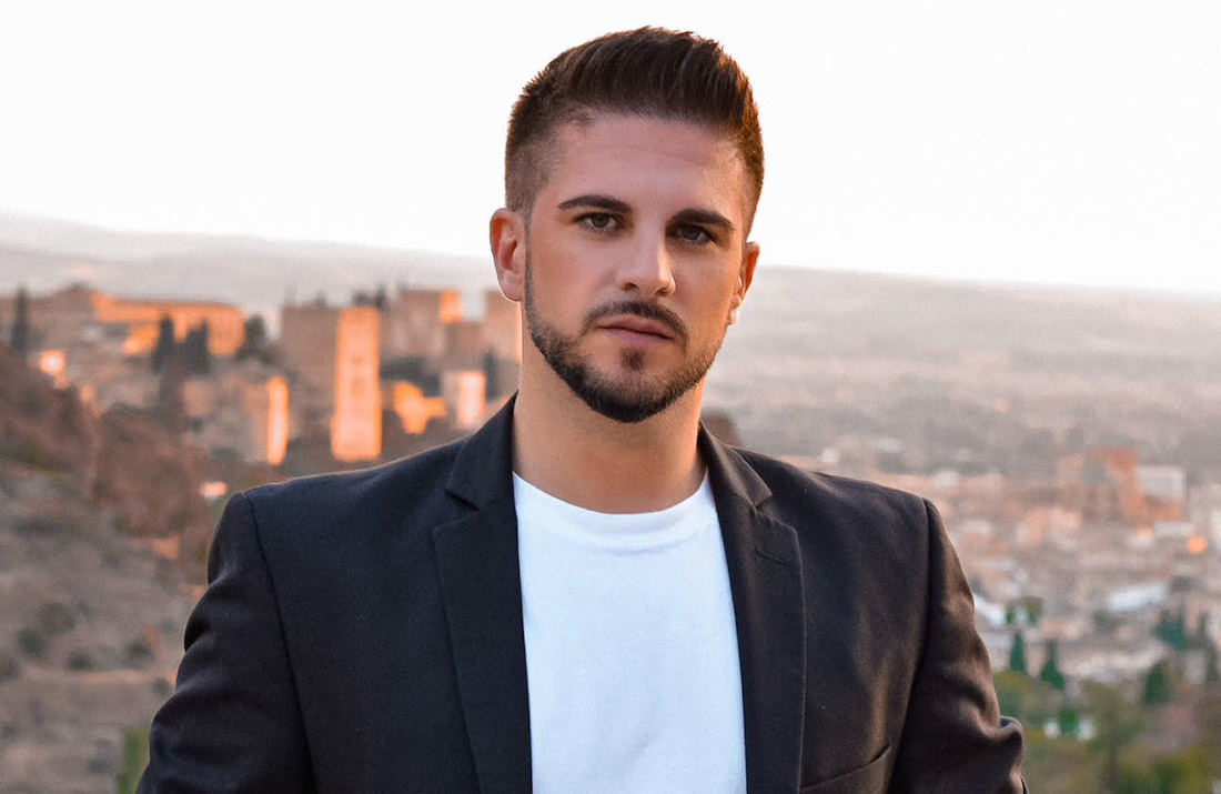 Iván Centenillo (LA OFICINA DE LOS DESEOS)