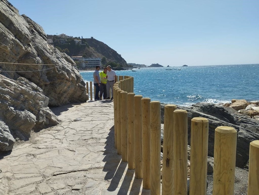 Visita a los accesos a la playa de El Muerto, en imagen de archivo (AYUNTAMIENTO)