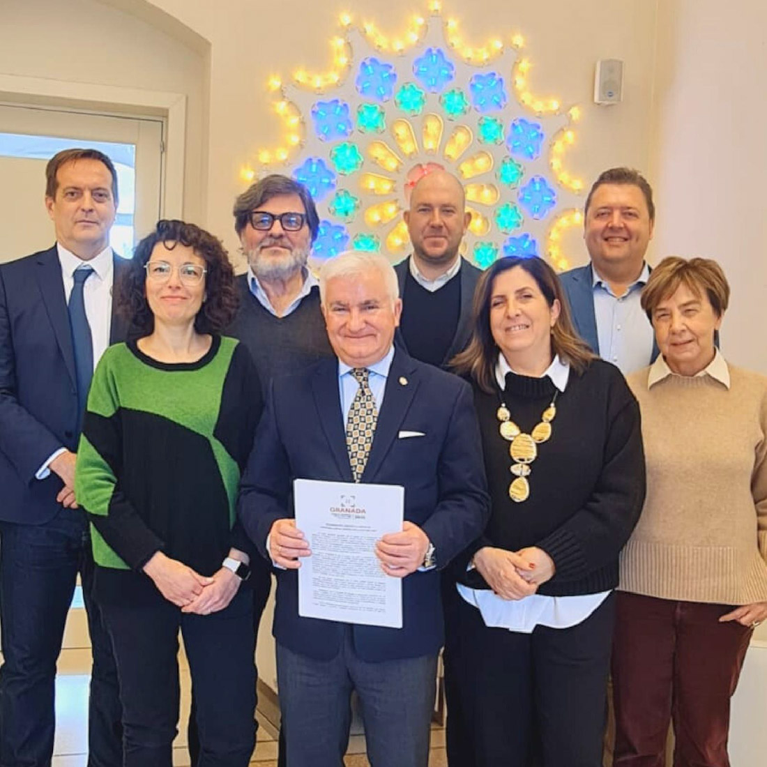 Firma de la adhesión (AYTO. GRANADA)