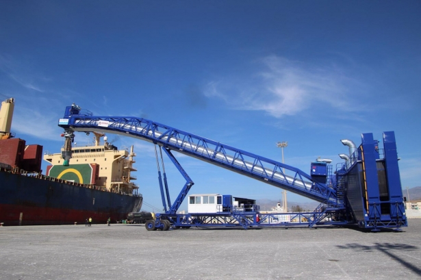 Exportaciones desde el Puerto de Motril (Granada), en imagen de archivo (PUERTO DE MOTRIL)