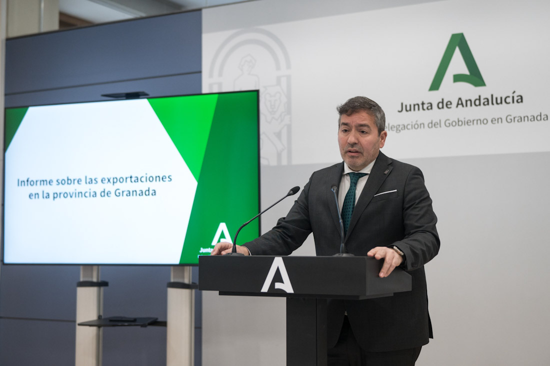 El delegado territorial de Economía, Hacienda, Fondos Europeos y de Industria, Energía y Minas en Granada, Gumersindo Fernández (JUNTA)