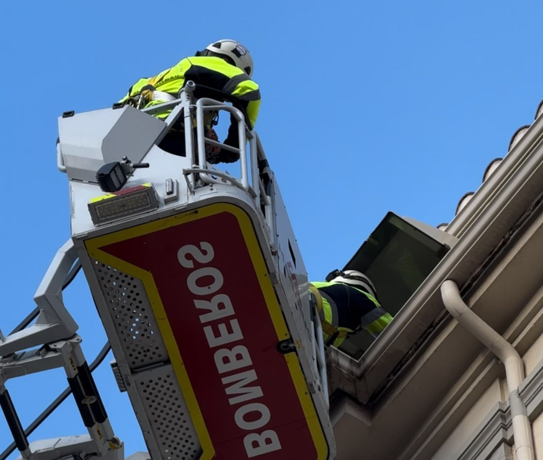 Mejora de la iluminación en Puerta Real (AYTO. GRANADA)