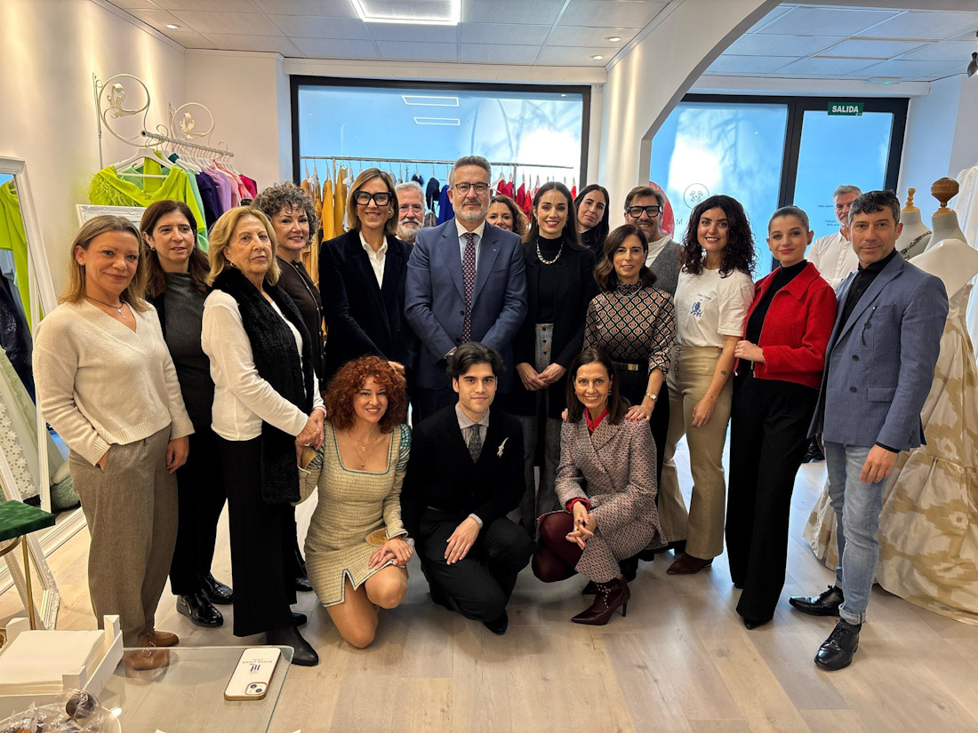 Recibimiento a los diseñadores granadinos (DIPGRA)