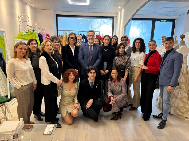 Recibimiento a los diseñadores granadinos (DIPGRA)