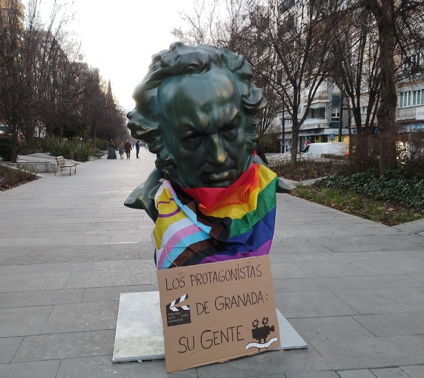 Busto de Goya en la Avenida de la Constitución (FRIDAYS FOR FUTURE) Busto de Goya en la Avenida de la Constitución (FRIDAYS FOR FUTURE)