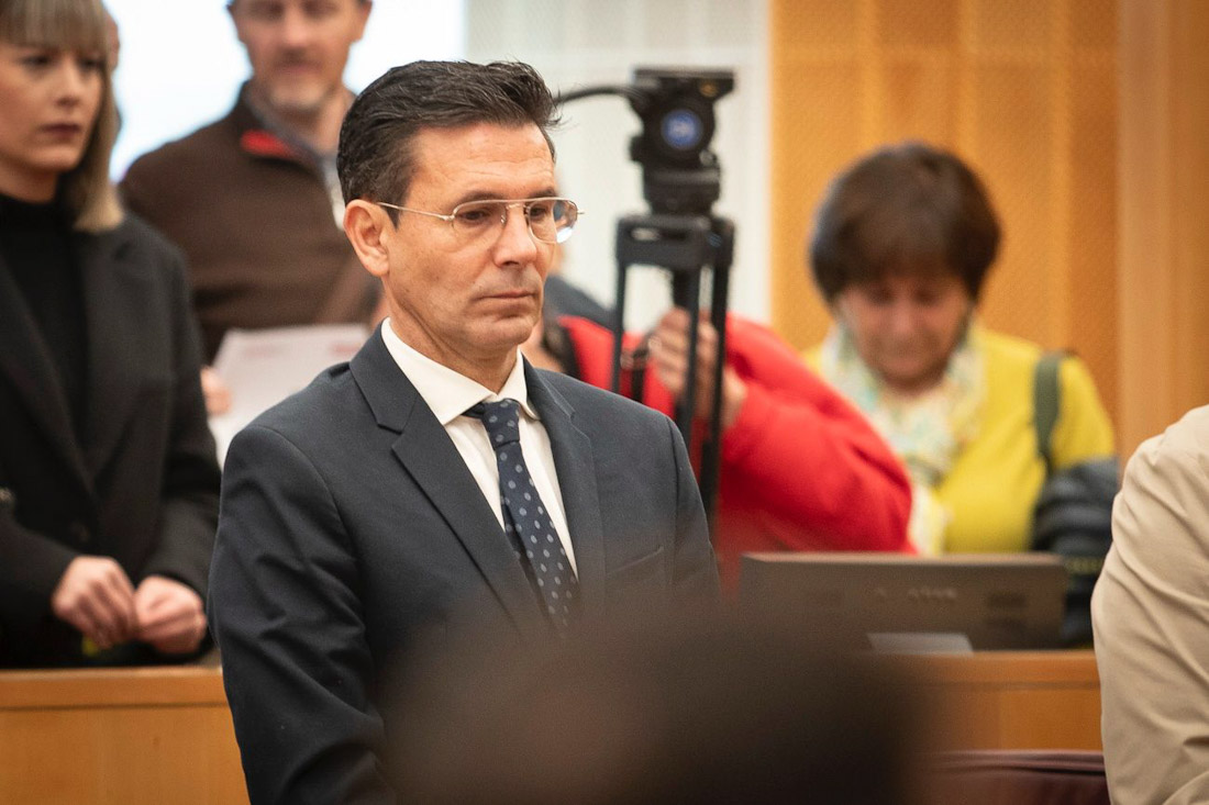 Paco Cuenca (ANTONIO L. JUÁREZ)