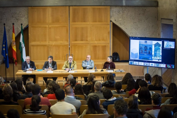 Jornada con guías de la Alhambra (PATRONATO DE LA ALHAMBRA Y EL GENERALIFE) Jornada con guías de la Alhambra (PATRONATO DE LA ALHAMBRA Y EL GENERALIFE)