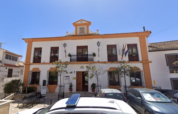 Ayuntamiento de Gumiel (GOOGLE MAPS) Ayuntamiento de Gumiel (GOOGLE MAPS)