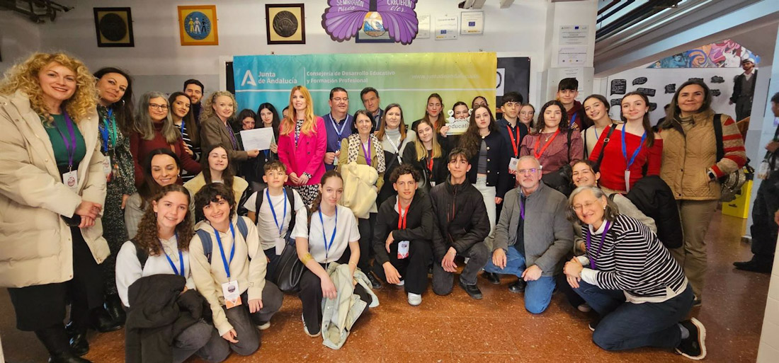 Debate educativo plurilingüe en el instituto Severo Ochoa (JUNTA)