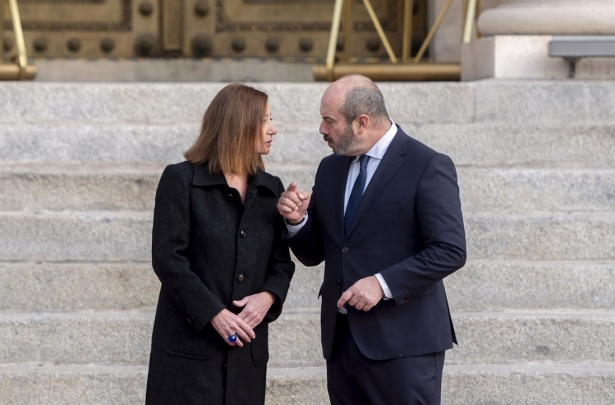 La presidenta del Congreso, Francina Armengol, y el presidente del Senado, Pedro Rollán (ALBERTO ORTEGA - EUROPA PRESS)