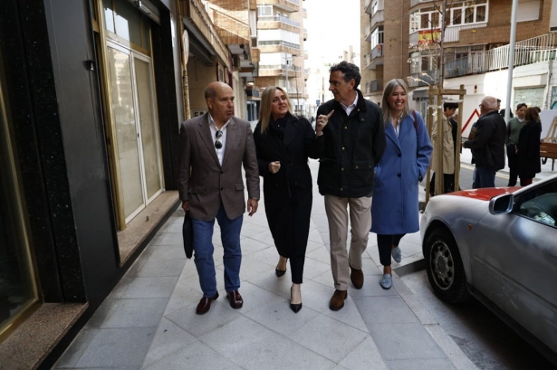 Visita a la Calle Las Flores (AYTO. GRANADA) Visita a la Calle Las Flores (AYTO. GRANADA)