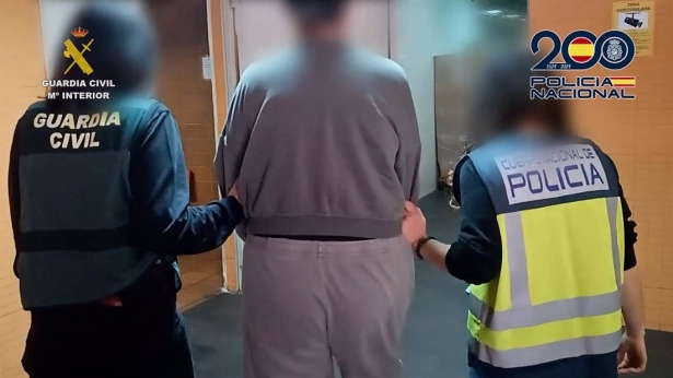 Seis detenidos por estafar 19 millones de euros con vídeos manipulados de famosos para invertir en criptomonedas. (GUARDIA CIVIL Y POLICÍA NACIONAL)