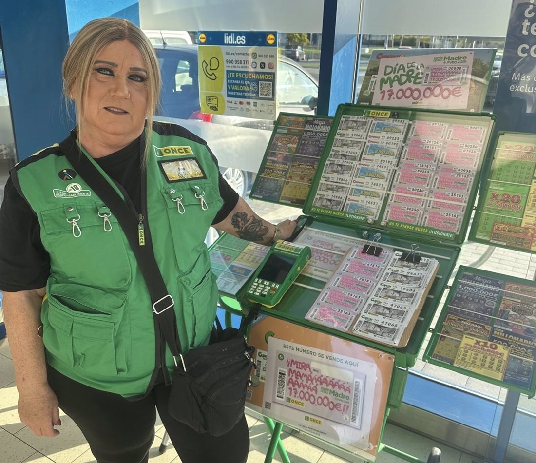 Ana María Retamero, vendedora de la ONCE en Motril (ONCE)