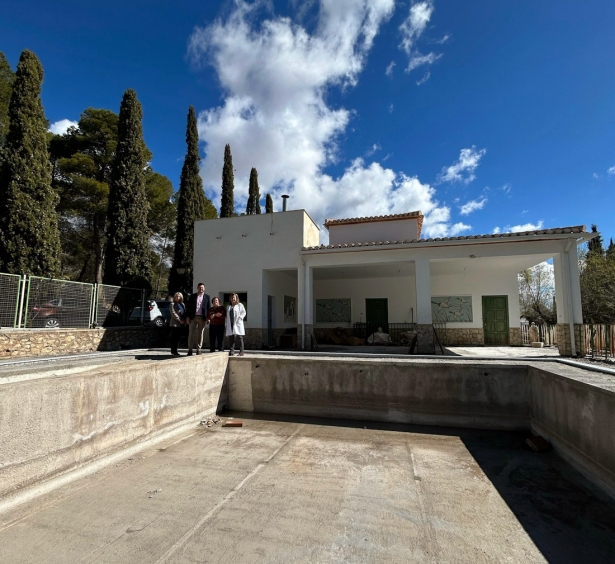 Visita a la construcción de la piscina (DIPGRA) Visita a la construcción de la piscina (DIPGRA)