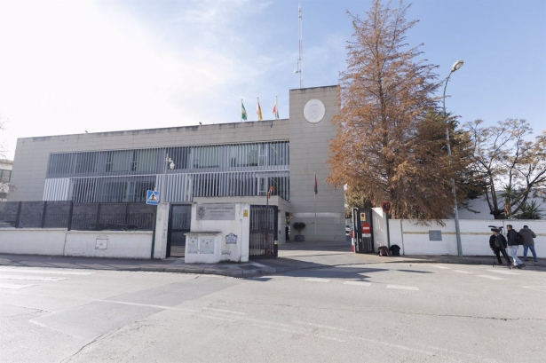 Vista general de la comisaría de la Policía Local de Granada (ÁLEX CÁMARA - EUROPA PRESS) Vista general de la comisaría de la Policía Local de Granada (ÁLEX CÁMARA - EUROPA PRESS)