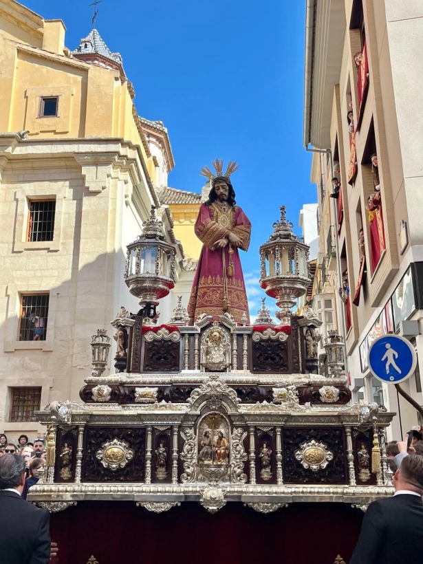 Procesión del Lunes Santo (JOSÉ VELASCO) Procesión del Lunes Santo (JOSÉ VELASCO)