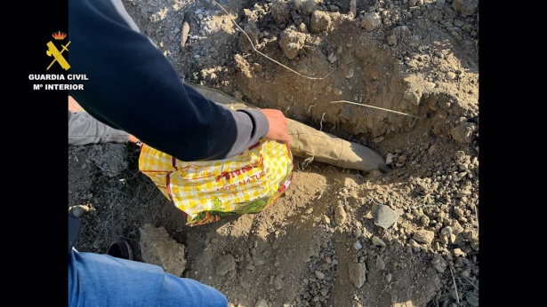 Armas enterradas (GUARDIA CIVIL) Armas enterradas (GUARDIA CIVIL)