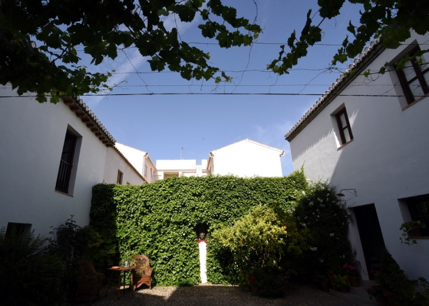 Imagen del patio de la Casa Natal de Lorca en Fuente Vaqueros (DIPUTACIÓN)