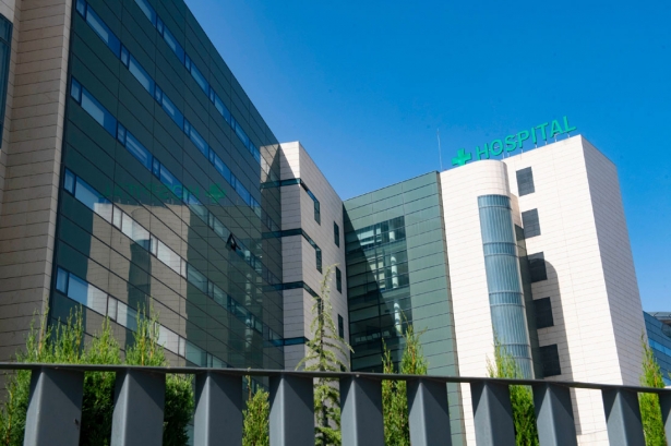 Fachada del Hospital Universitario Clínico San Cecilio de Granada (JUNTA DE ANDALUCÍA)