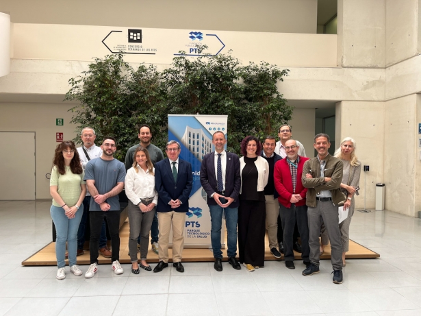 Foto de familia de la bienvenida al PTS a las 3 Spin-Off de la UGR (FUNDACIÓN PTS)