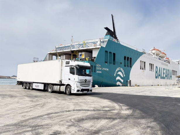 Las líneas marítimas regulares han operado con normalidad. (PUERTO DE MOTRIL)