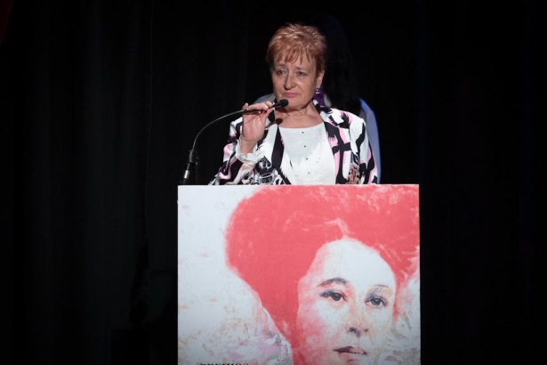Entrega de los Premios Maria Lejarraga del PSOE en Granada (ANTONIO L. JUÁREZ)