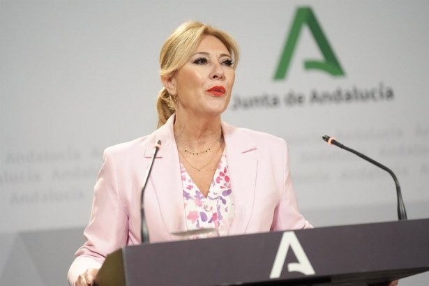 La consejera de Economía, Hacienda y Fondos Europeos y portavoz del Gobierno, Carolina España (MARÍA JOSÉ LÓPEZ - EUROPA PRESS)