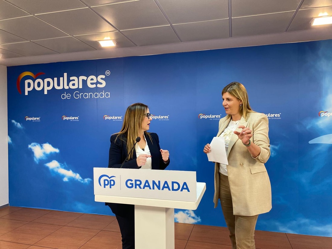 Lourdes Ramírez e Inmaculada Hernández (PP)