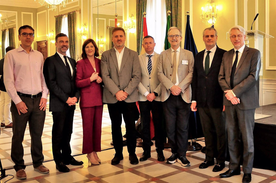 Acto de solicitud de la concesión del Diploma Europeo de Áreas Protegidas, en el Carmen de los Mártires (JUNTA)