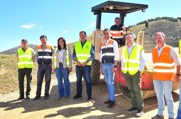 Visita del delegado territorial de Sostenibilidad y Medio Ambiente de la Junta en Granada, Manuel Francisco García, al Parque Natural Sierra de Baza (JUNTA)