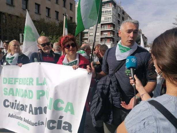 El portavoz provincial de Adelante Andalucía en Granada, Ángel García, atiende a los medios en una imagen de archivo (ADELANTE ANDALUCÍA) El portavoz provincial de Adelante Andalucía en Granada, Ángel García, atiende a los medios en una imagen de archivo (ADELANTE ANDALUCÍA)