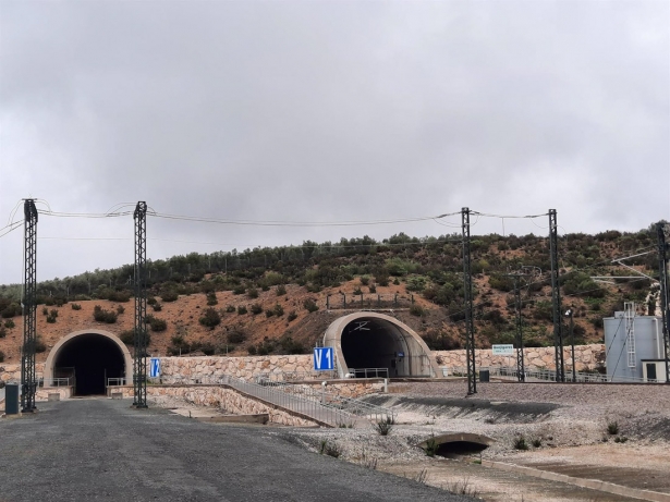 Tramo Antequera-Granada del AVE (ADIF AV)