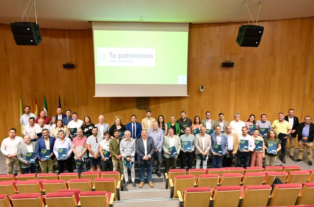 Participantes en la reunión (DIPGRA)