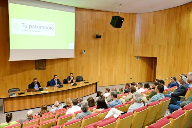 Participantes en la reunión (DIPGRA)