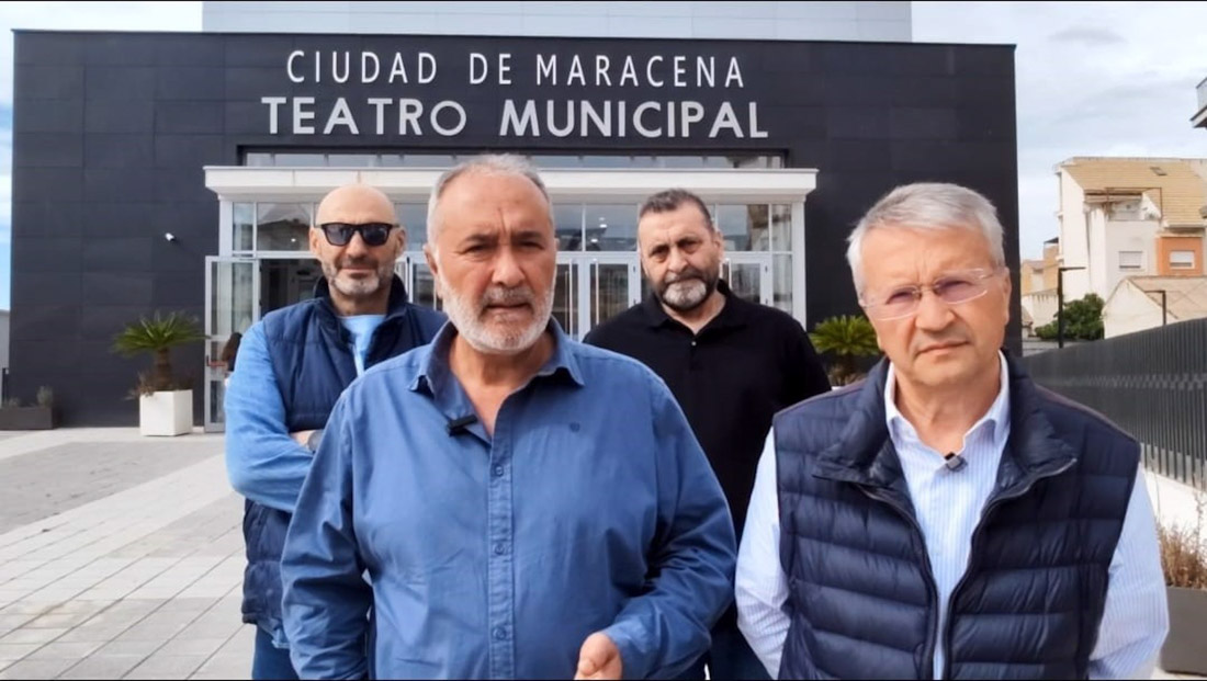 Familiares del mayor desaparecido en Almuñécar, en imagen de archivo en Maracena (AYUNTAMIENTO)