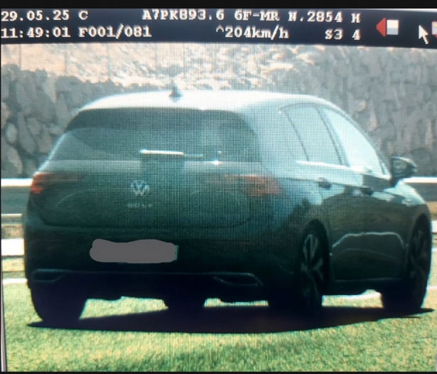 Vehículo interceptado (GUARDIA CIVIL) Vehículo interceptado (GUARDIA CIVIL)