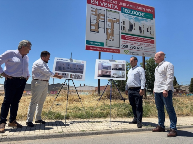 Visita al lugar donde irán las viviendas (DIPGRA)