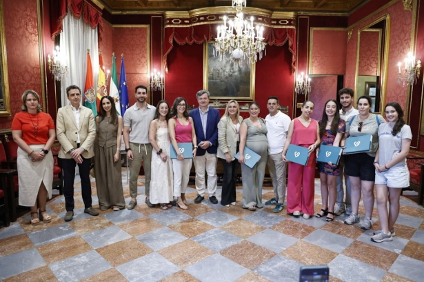 Entrega de las llaves (AYTO. GRANADA) Entrega de las llaves (AYTO. GRANADA)