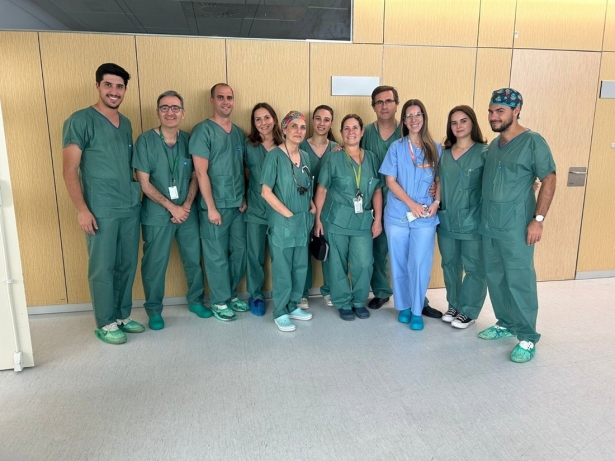 Autores del equipo del Virgen de las Nieves que ha participado en el estudio junto con residentes (HOSPITAL VIRGEN DE LAS NIEVES) Autores del equipo del Virgen de las Nieves que ha participado en el estudio junto con residentes (HOSPITAL VIRGEN DE LAS NIEVES)